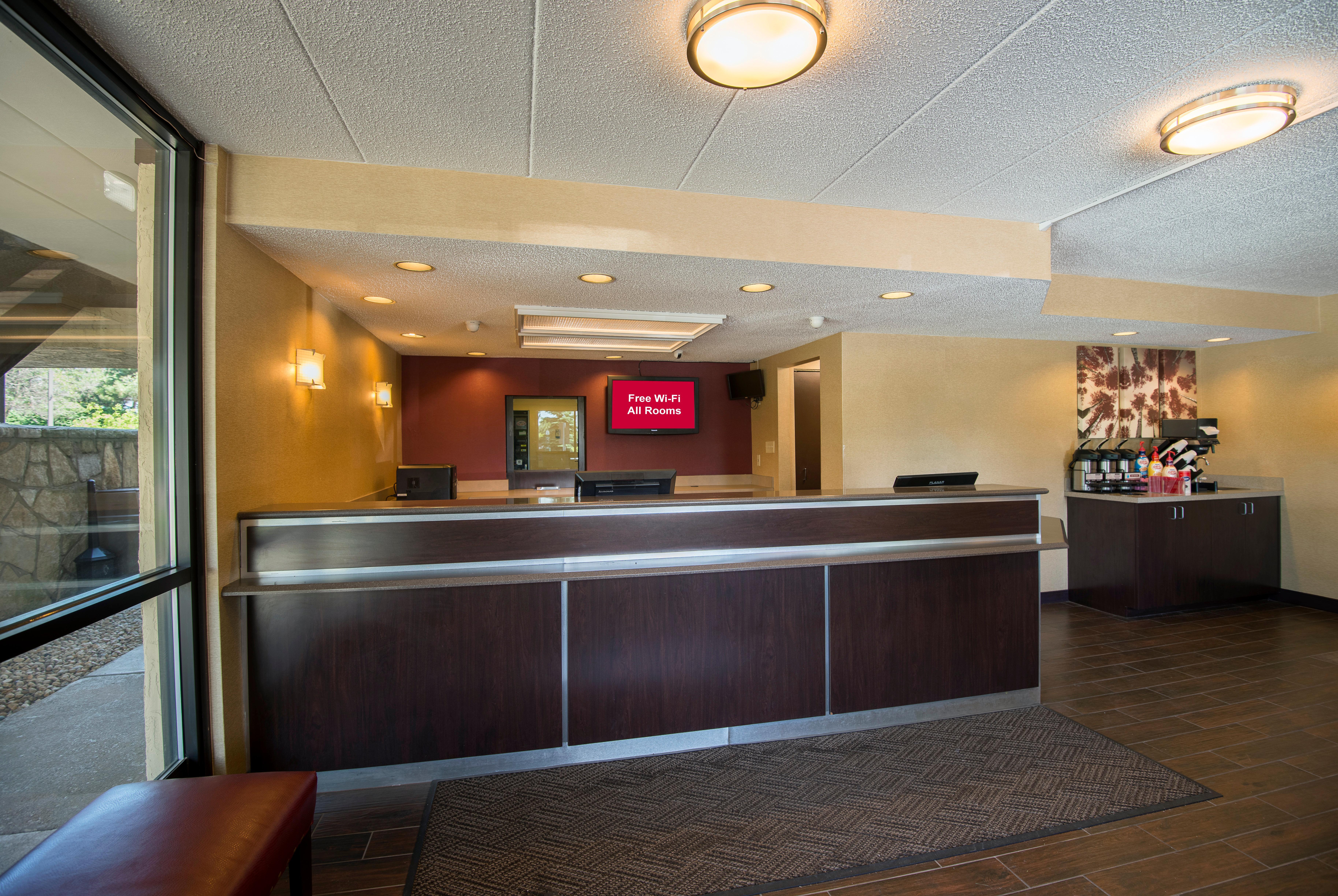 Red Roof Inn Plus+ Chicago - Willowbrook Εξωτερικό φωτογραφία